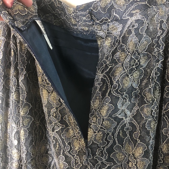 J.R. Nites Woman Formal Long Skirt. Size 14W Beautiful excellent used condition - Picture 5 of 6